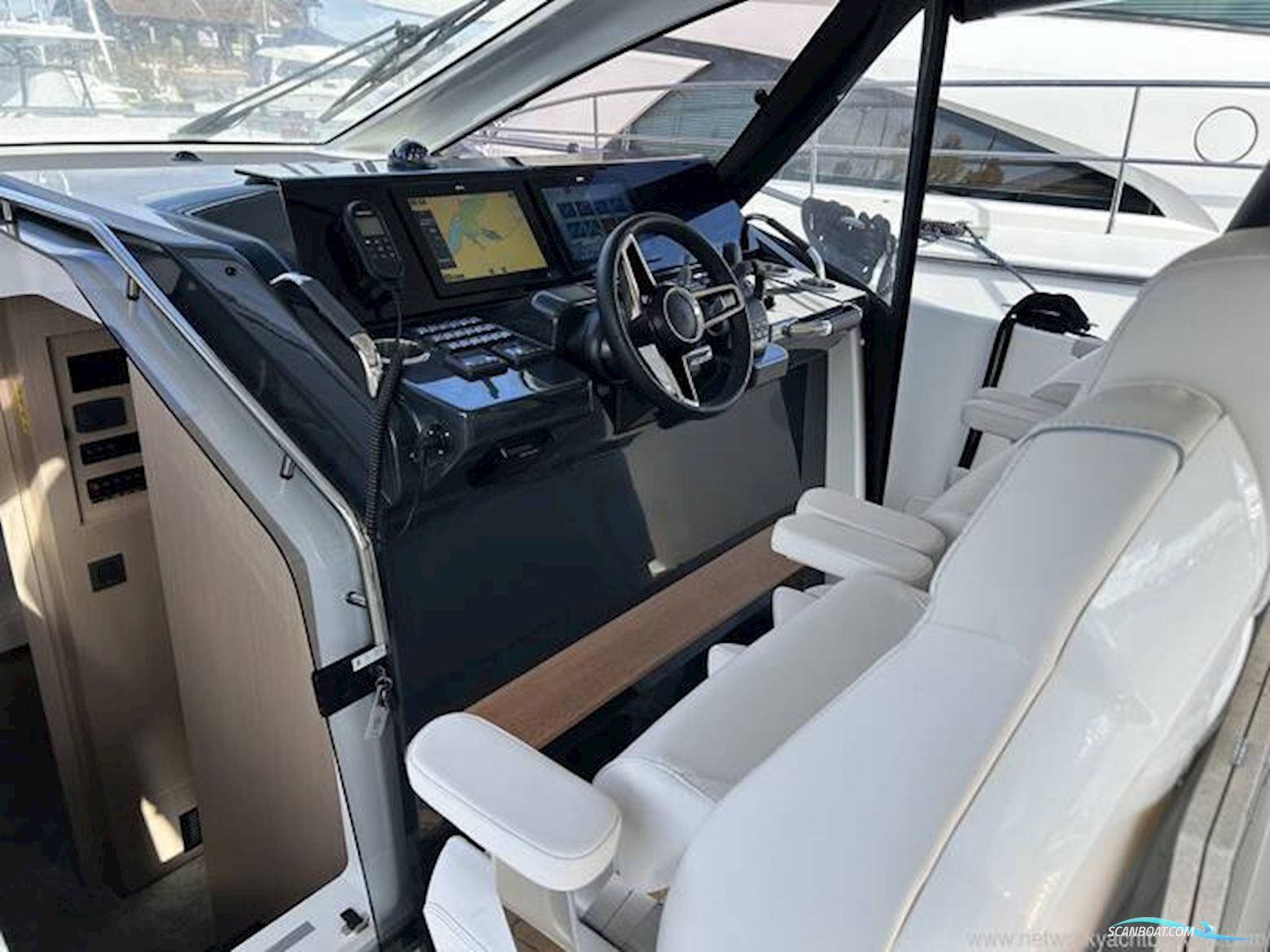 Jeanneau DB37