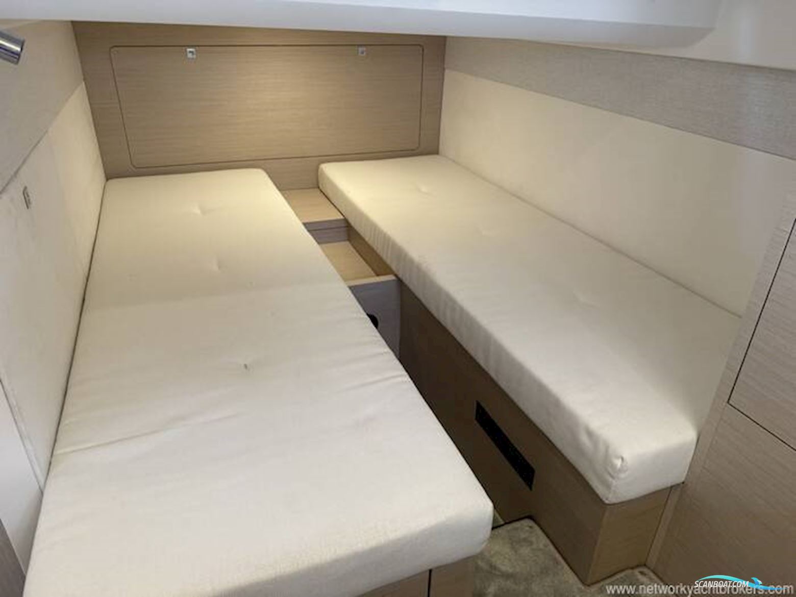 Jeanneau Leader 36