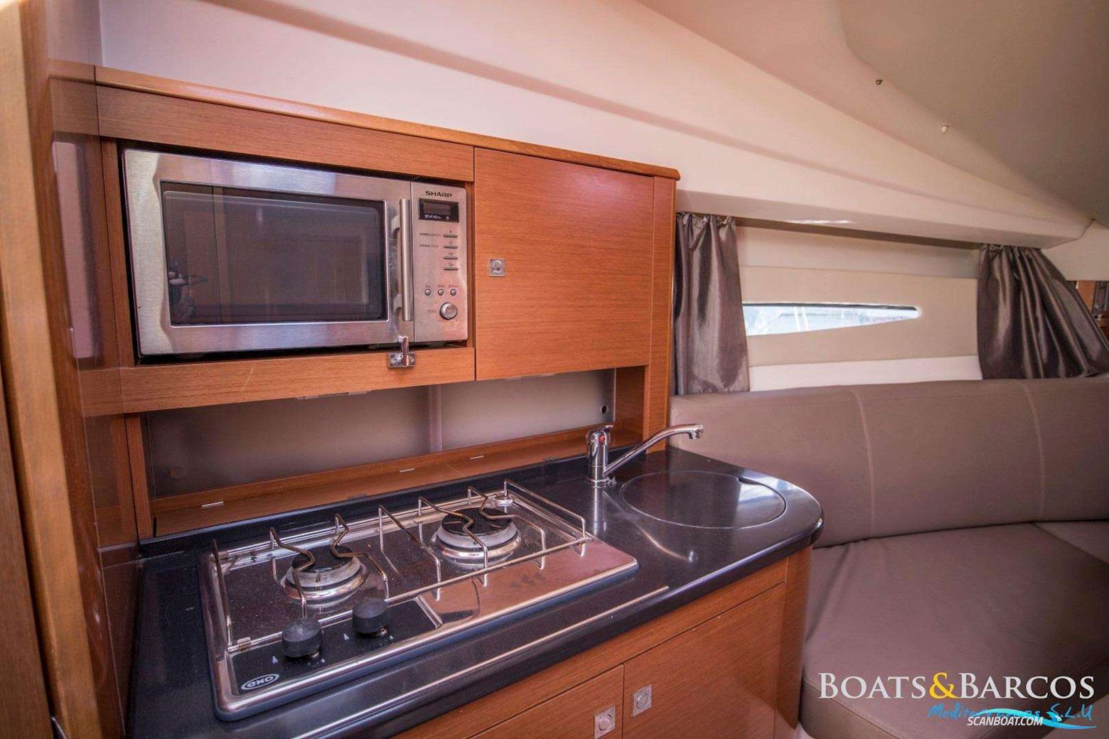 Jeanneau Leader 8