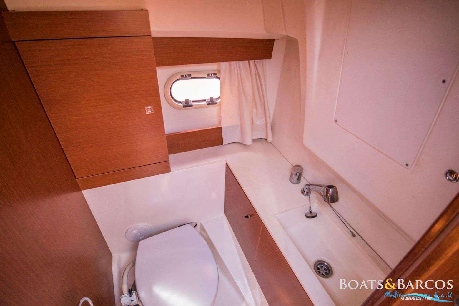 Jeanneau Leader 8