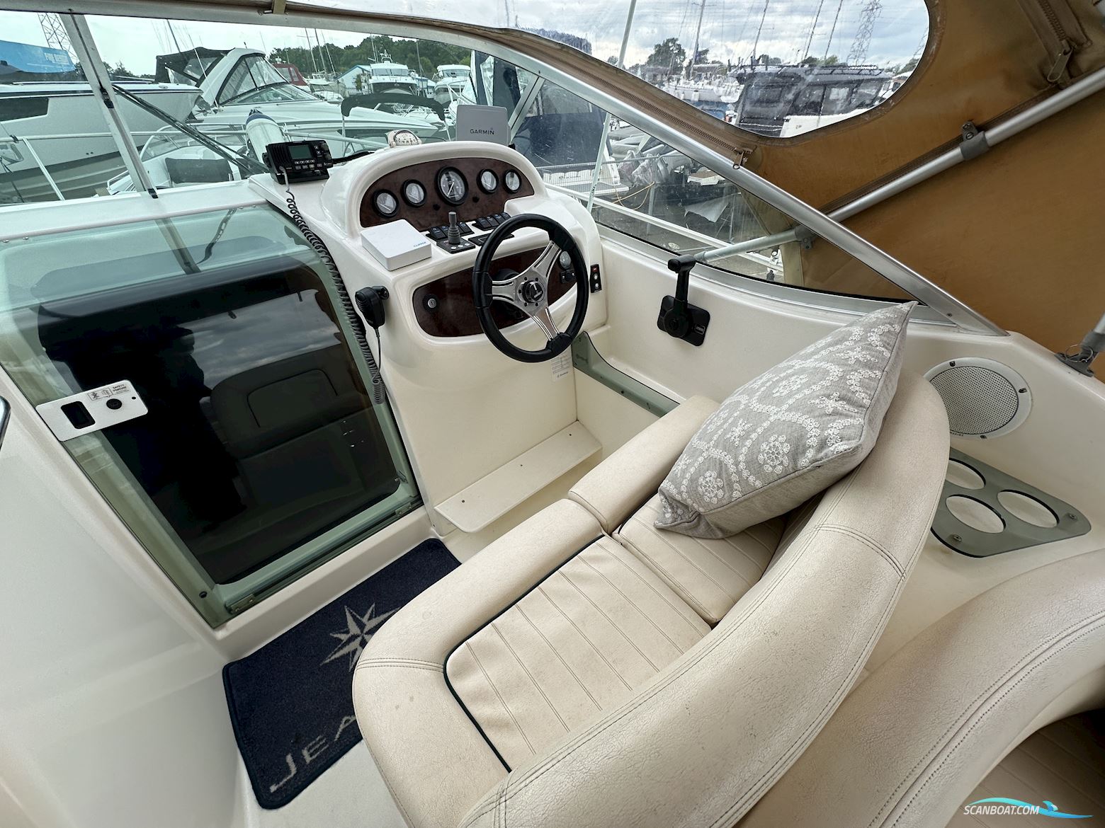 Jeanneau Leader 805