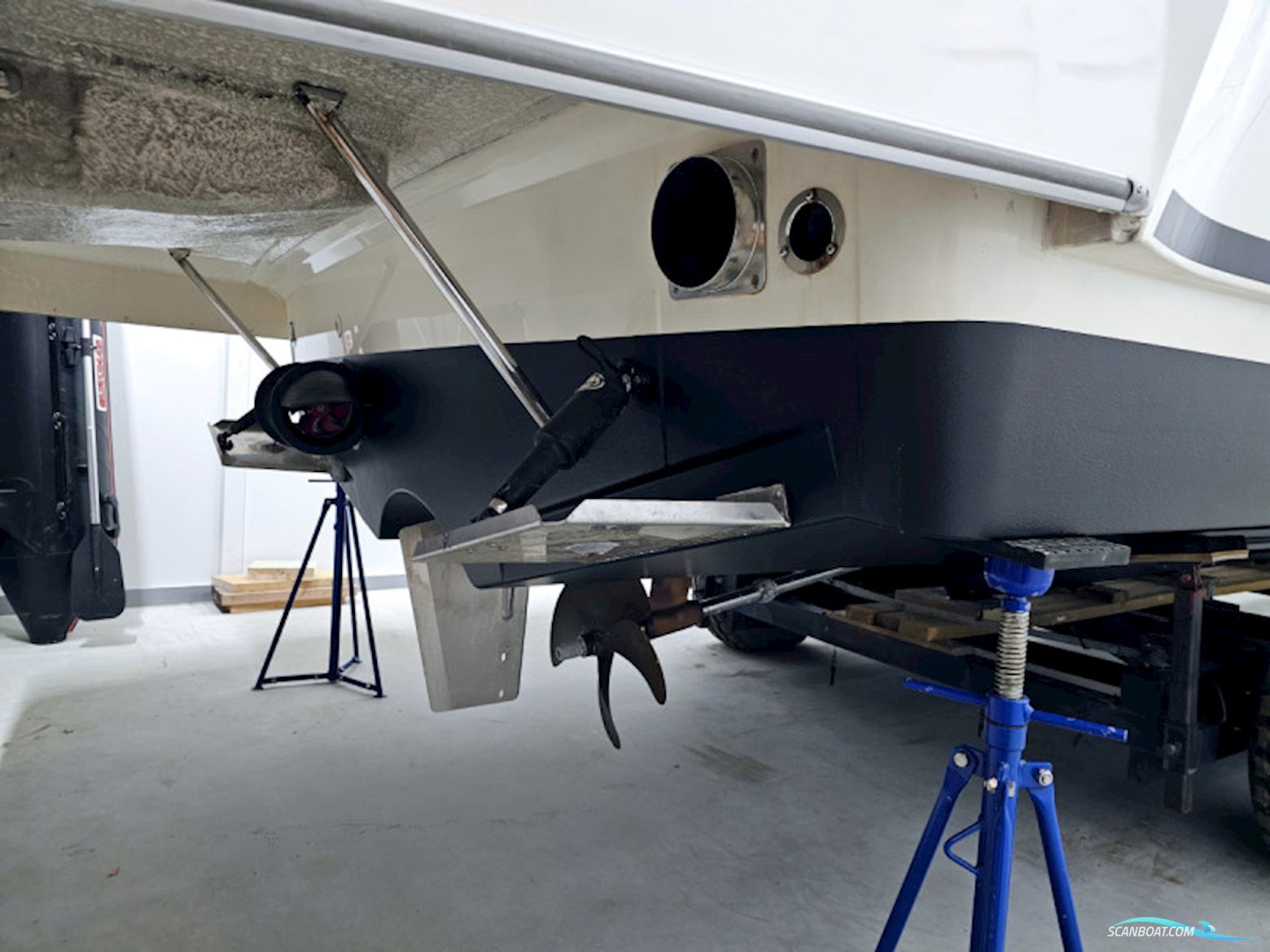 Jeanneau Merry Fisher 10 Fly