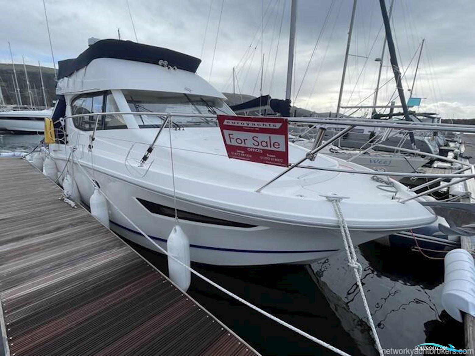 Jeanneau Merry Fisher 10