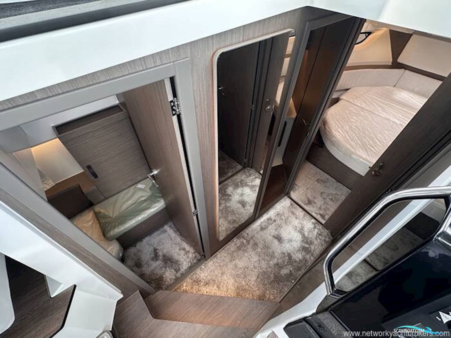 Jeanneau Merry Fisher 1095 Coupe Series 2