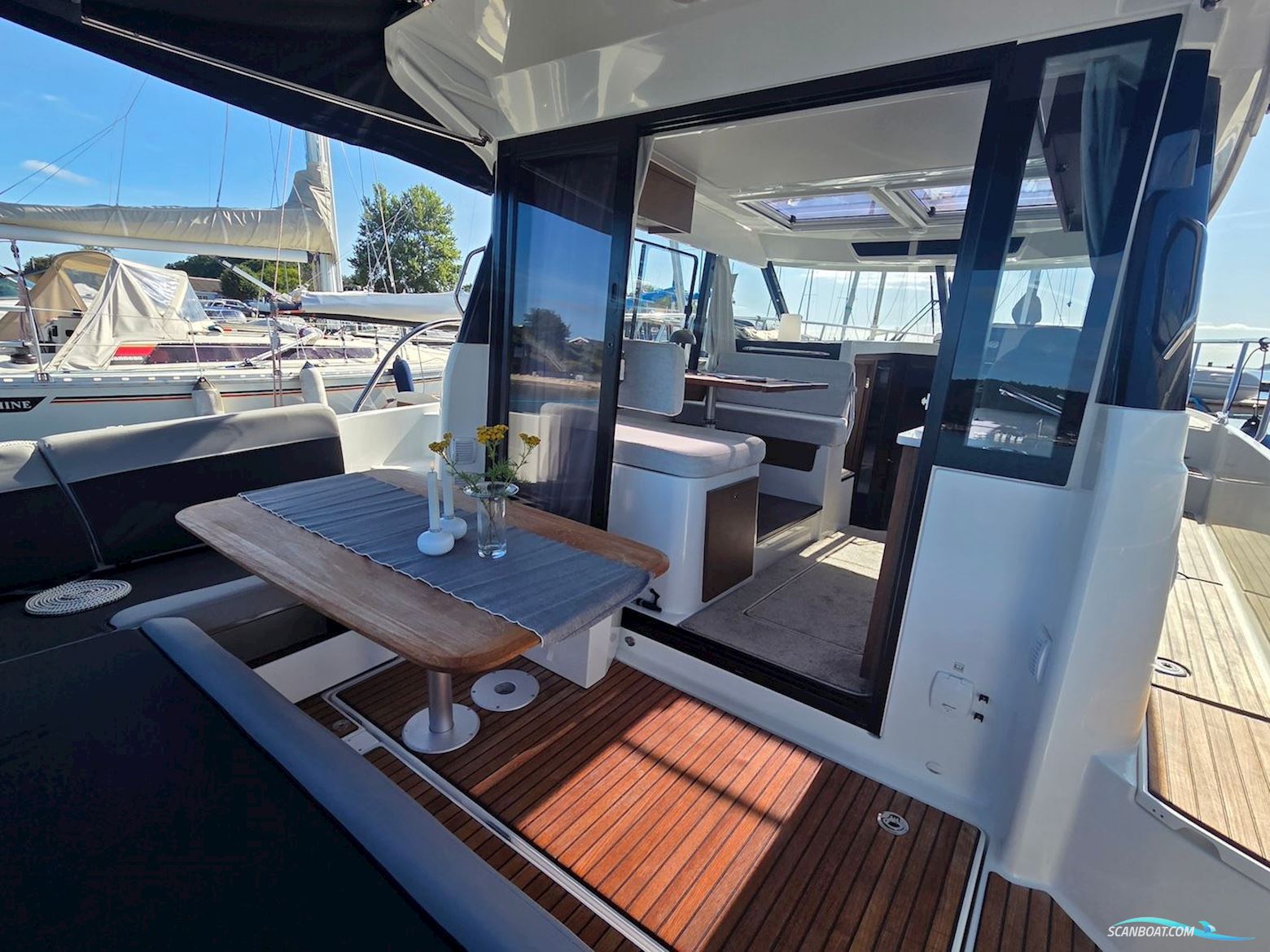 Jeanneau Merry Fisher 1095 Cruiser
