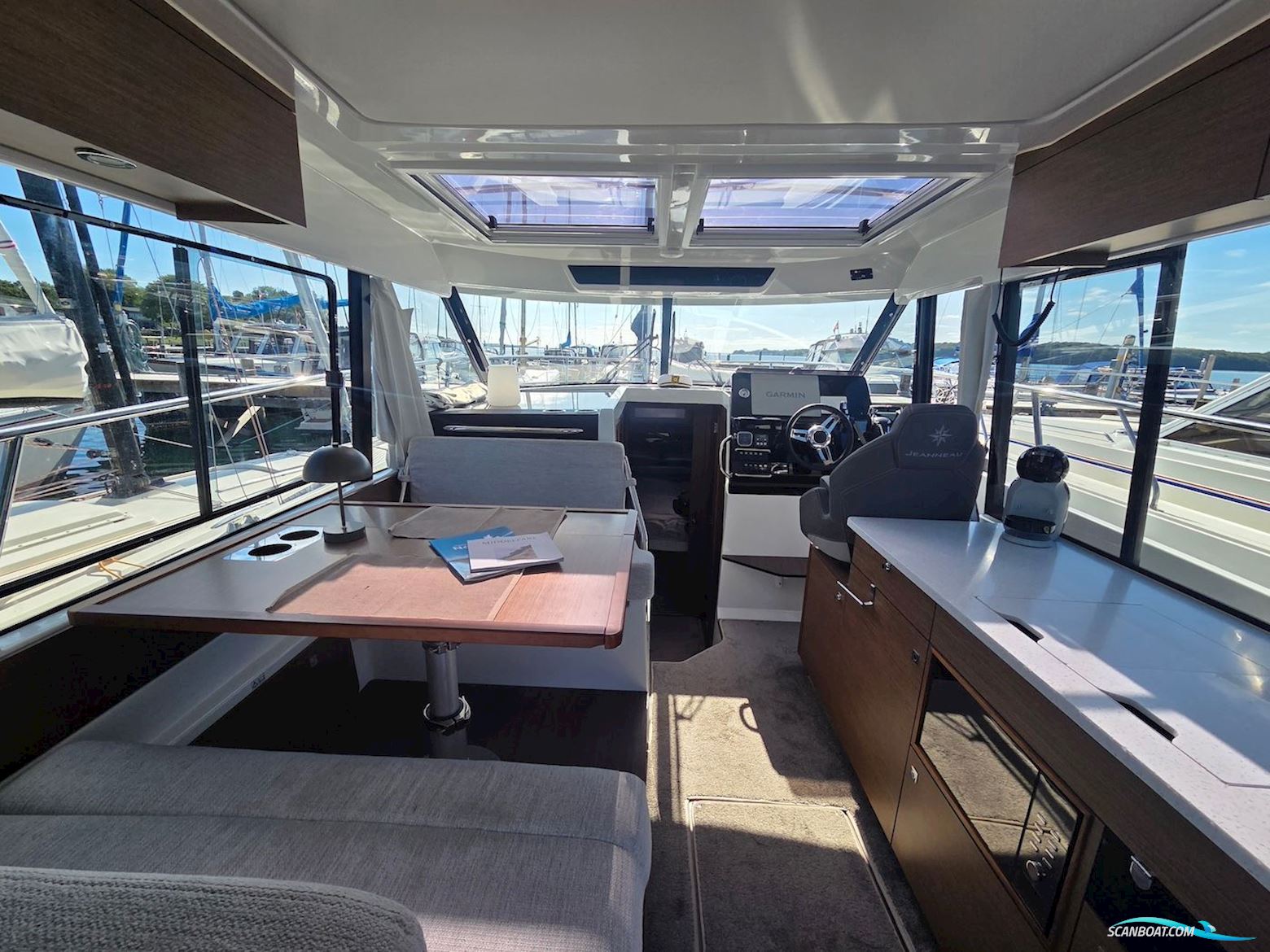 Jeanneau Merry Fisher 1095 Cruiser