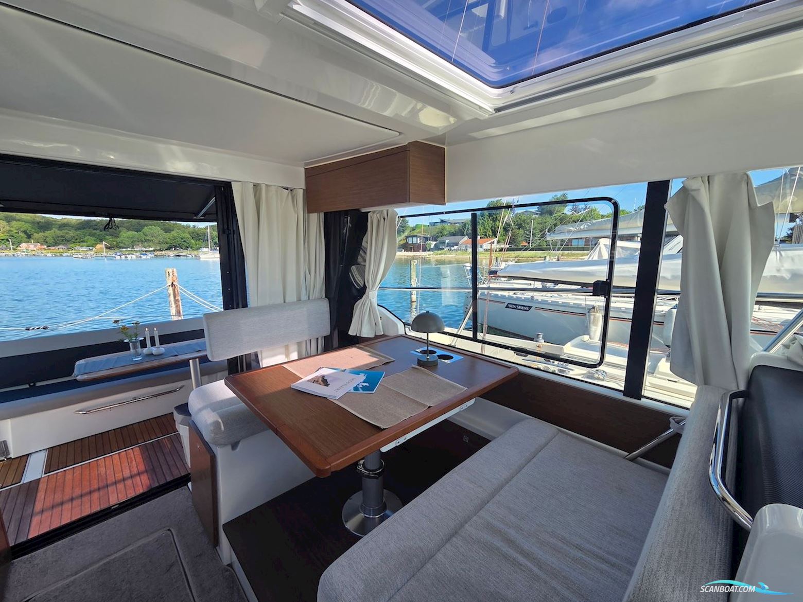 Jeanneau Merry Fisher 1095 Cruiser