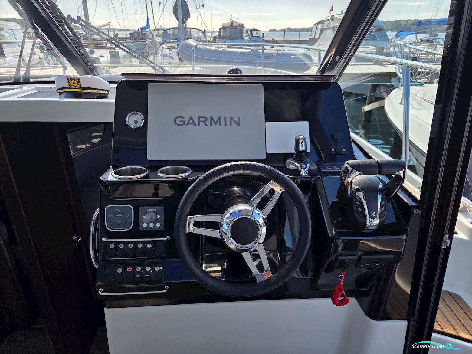 Jeanneau Merry Fisher 1095 Cruiser