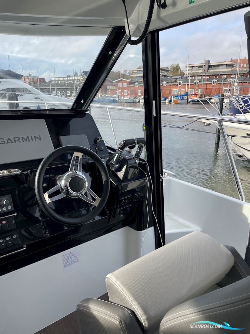 Jeanneau Merry Fisher 1095 Fly