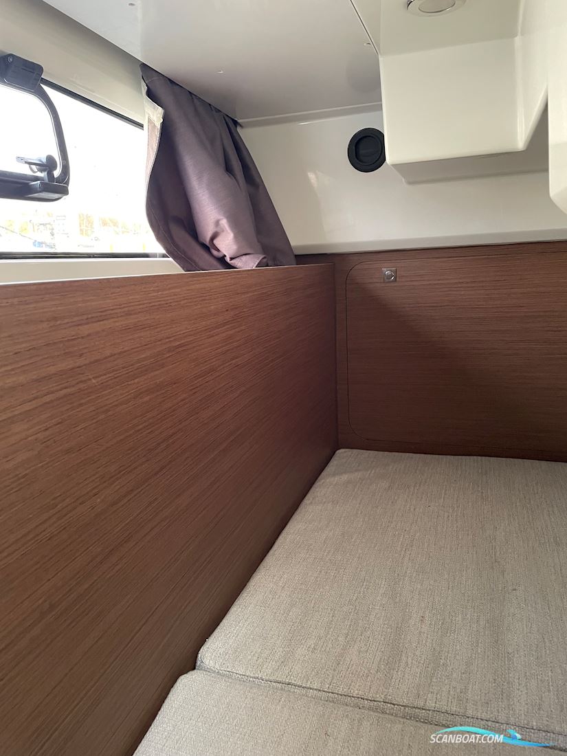 Jeanneau Merry Fisher 1095 Fly