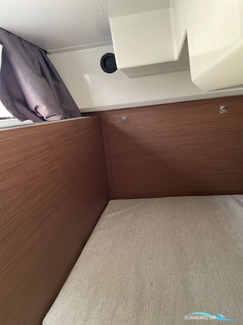 Jeanneau Merry Fisher 1095 Fly