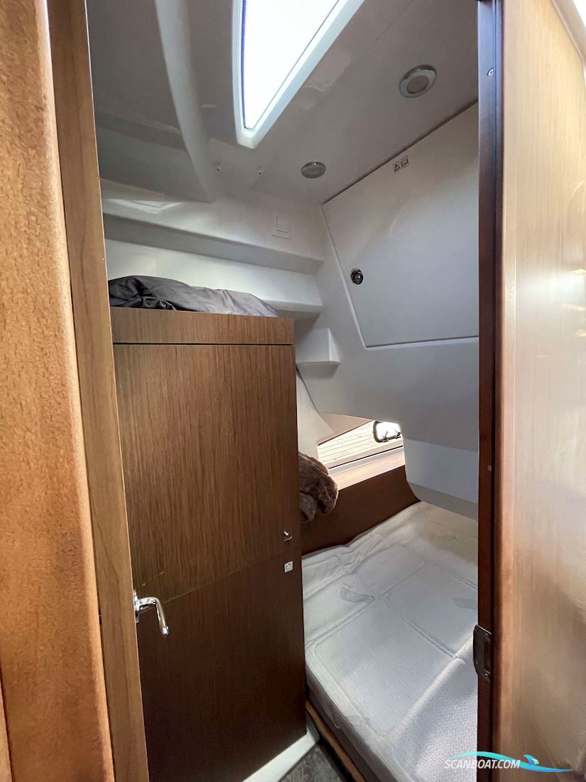 Jeanneau Merry Fisher 1095