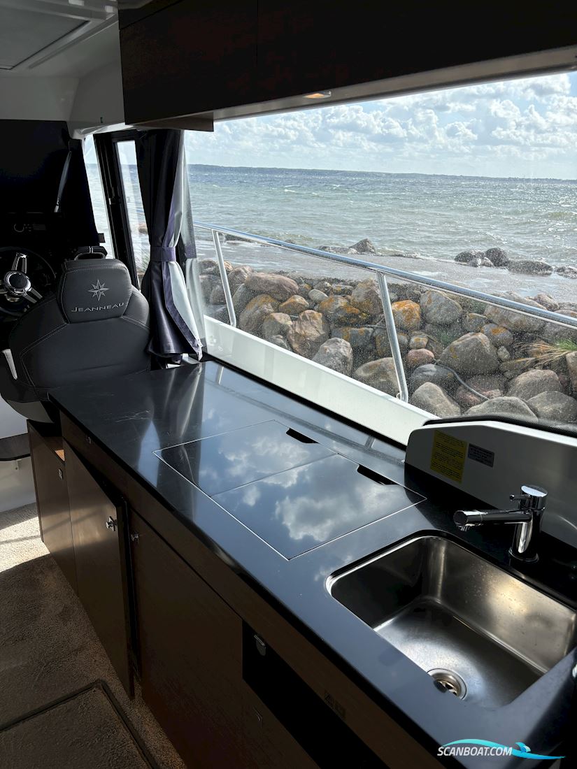 Jeanneau Merry Fisher 1095
