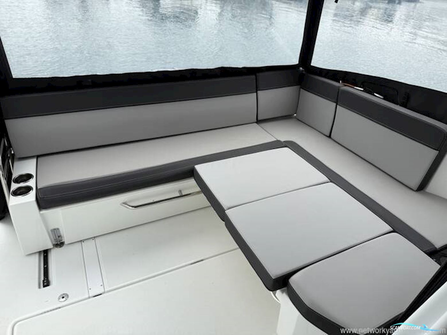 Jeanneau Merry Fisher 1095