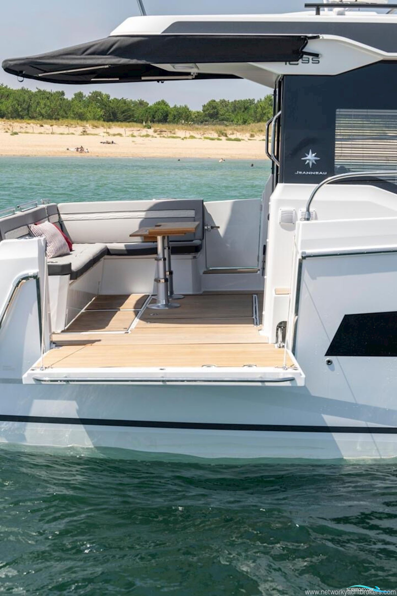 Jeanneau Merry Fisher 1295 Coupe