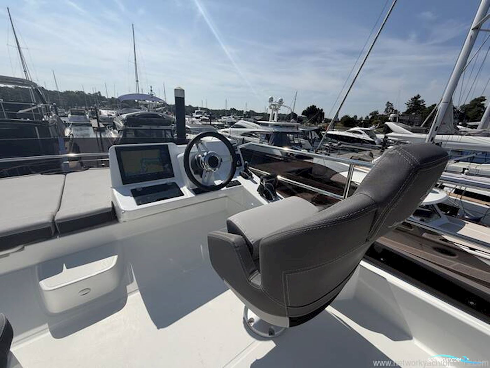 Jeanneau Merry Fisher 1295 Fly