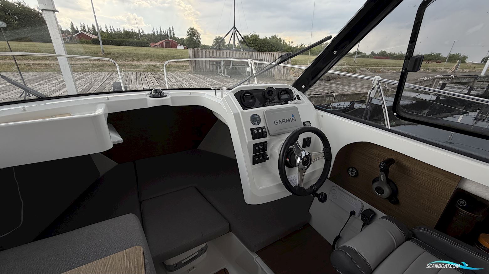 Jeanneau Merry Fisher 605
