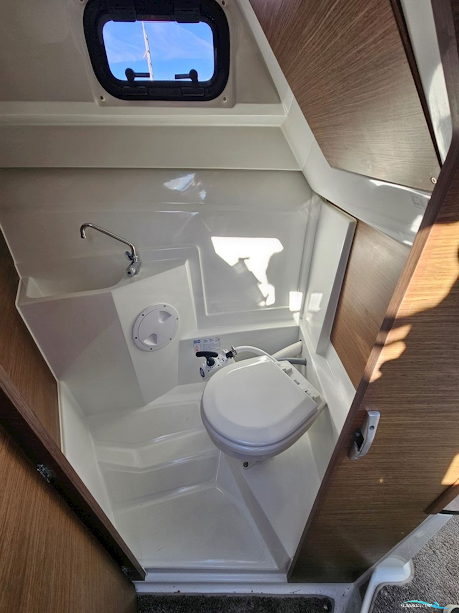 Jeanneau Merry Fisher 695  series 2