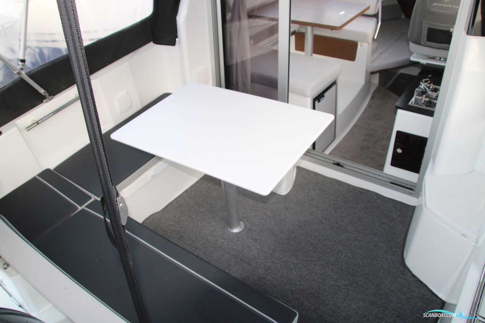 Jeanneau Merry Fisher 695 Cruiser