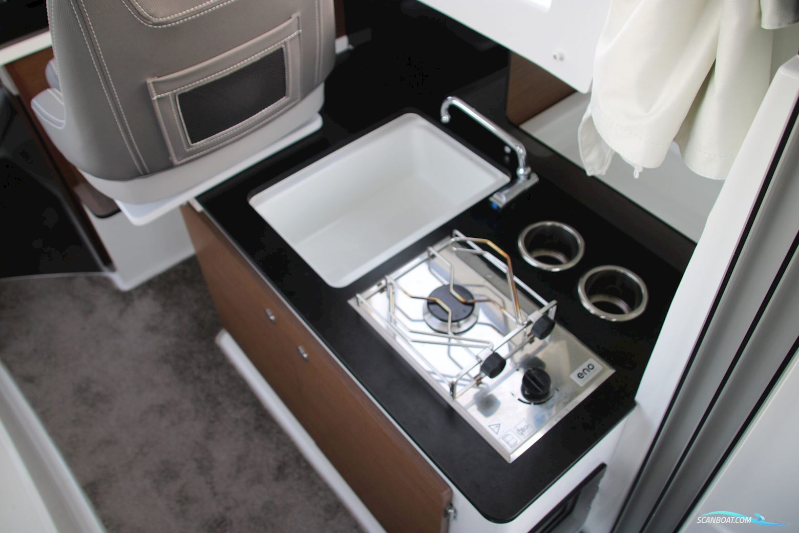 Jeanneau Merry Fisher 695 Cruiser