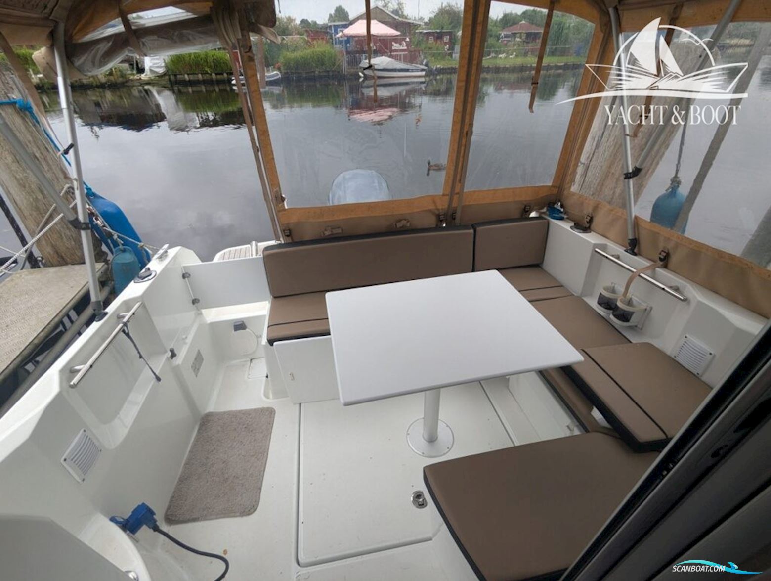 Jeanneau Merry Fisher 695 "Legend"