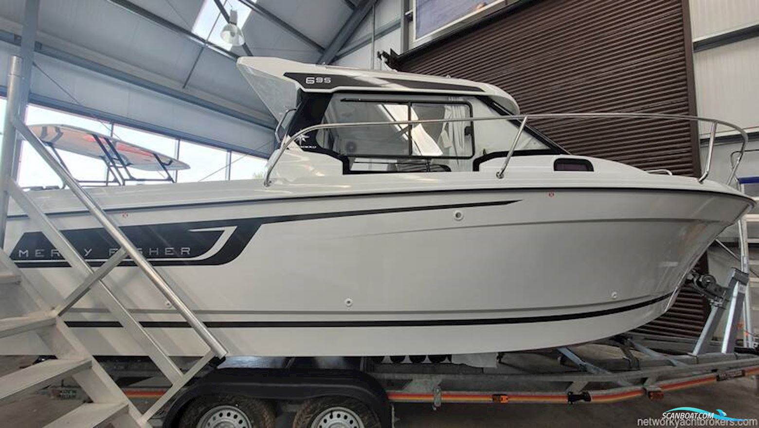 Jeanneau Merry Fisher 695 S2 - High Spec