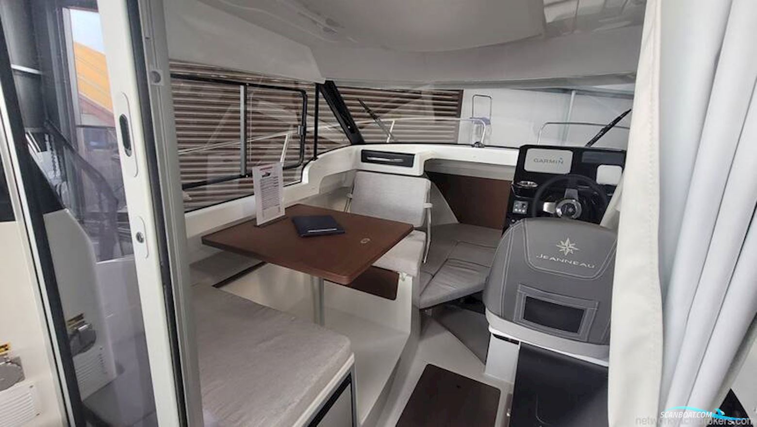 Jeanneau Merry Fisher 695 S2 - High Spec