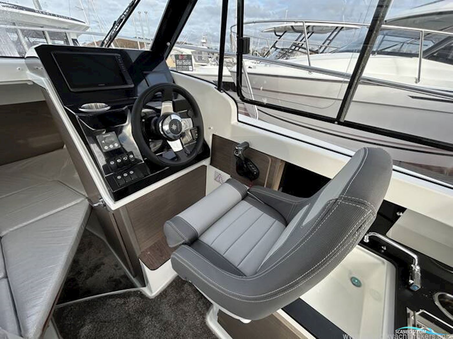 Jeanneau Merry Fisher 695 S2 Legend