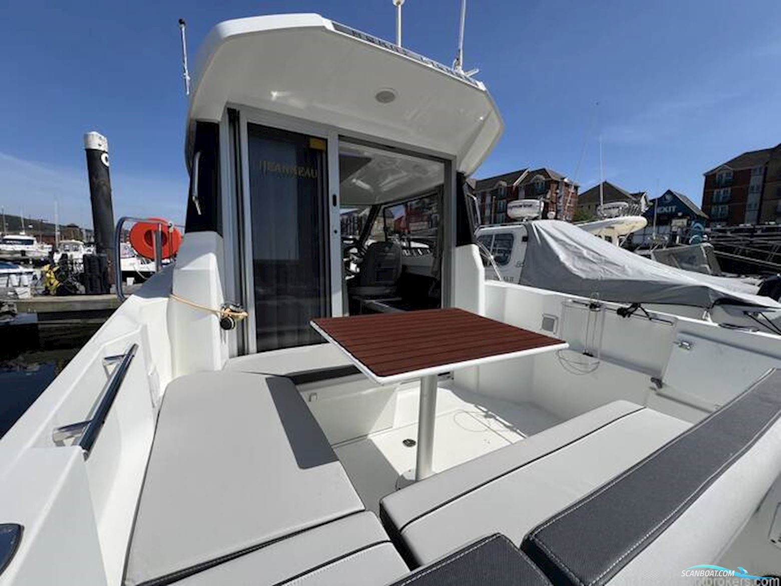 Jeanneau Merry Fisher 695