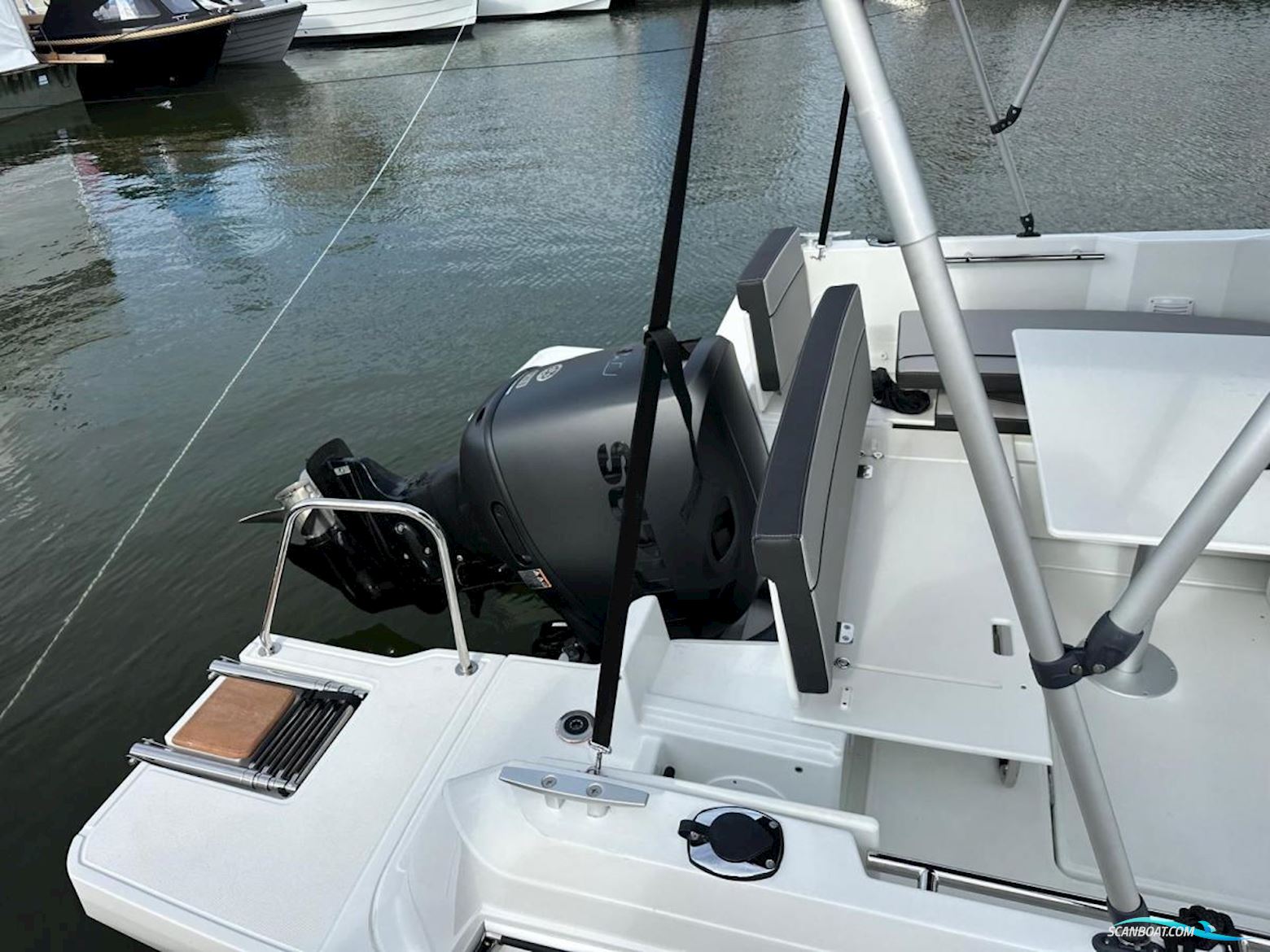 Jeanneau Merry Fisher 695 Serie 2.