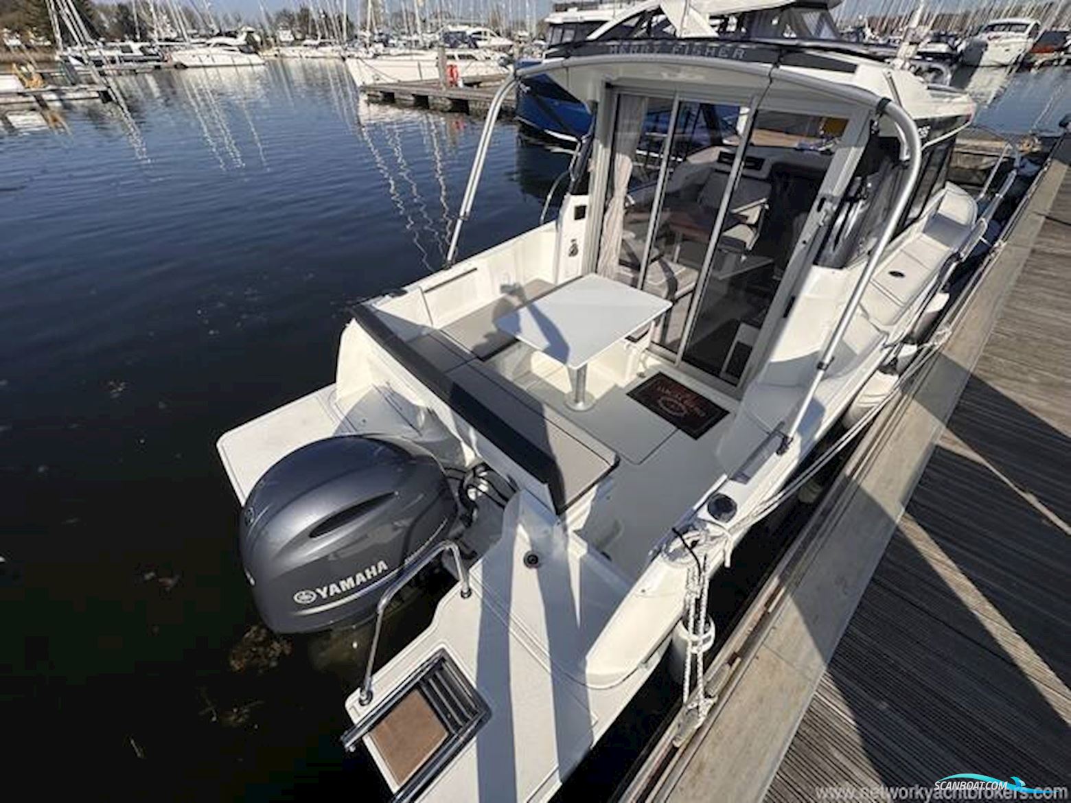 Jeanneau Merry Fisher 695 Series 2