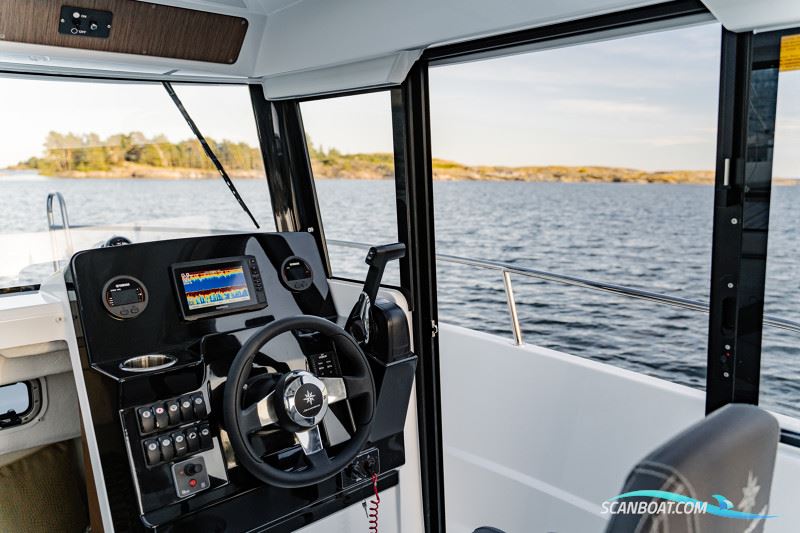 Jeanneau Merry Fisher 695 Sport