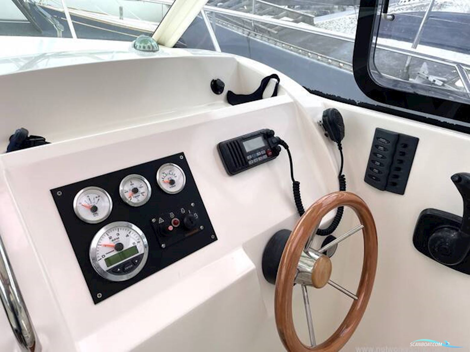 Jeanneau Merry Fisher 705