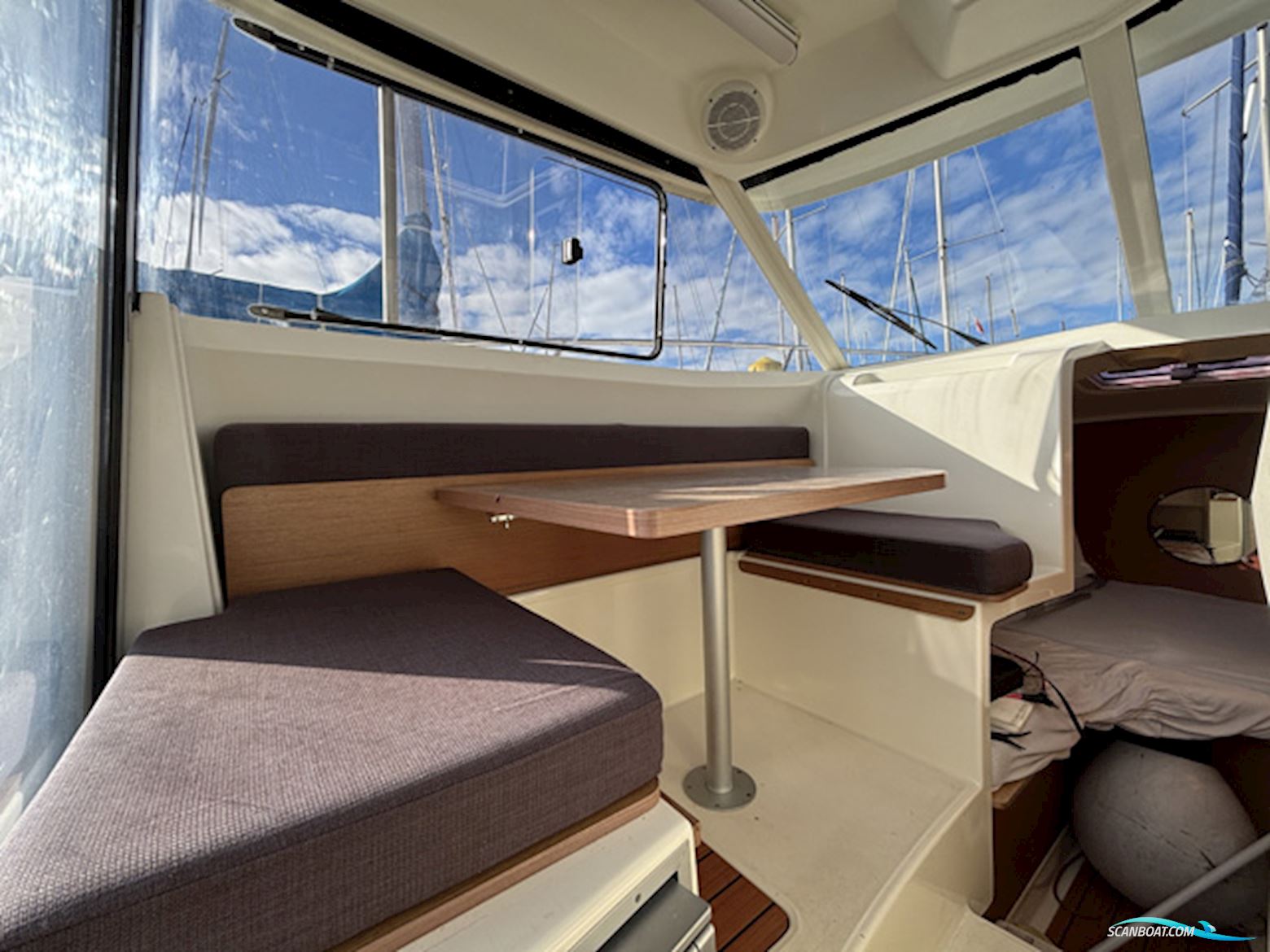 Jeanneau Merry Fisher 725