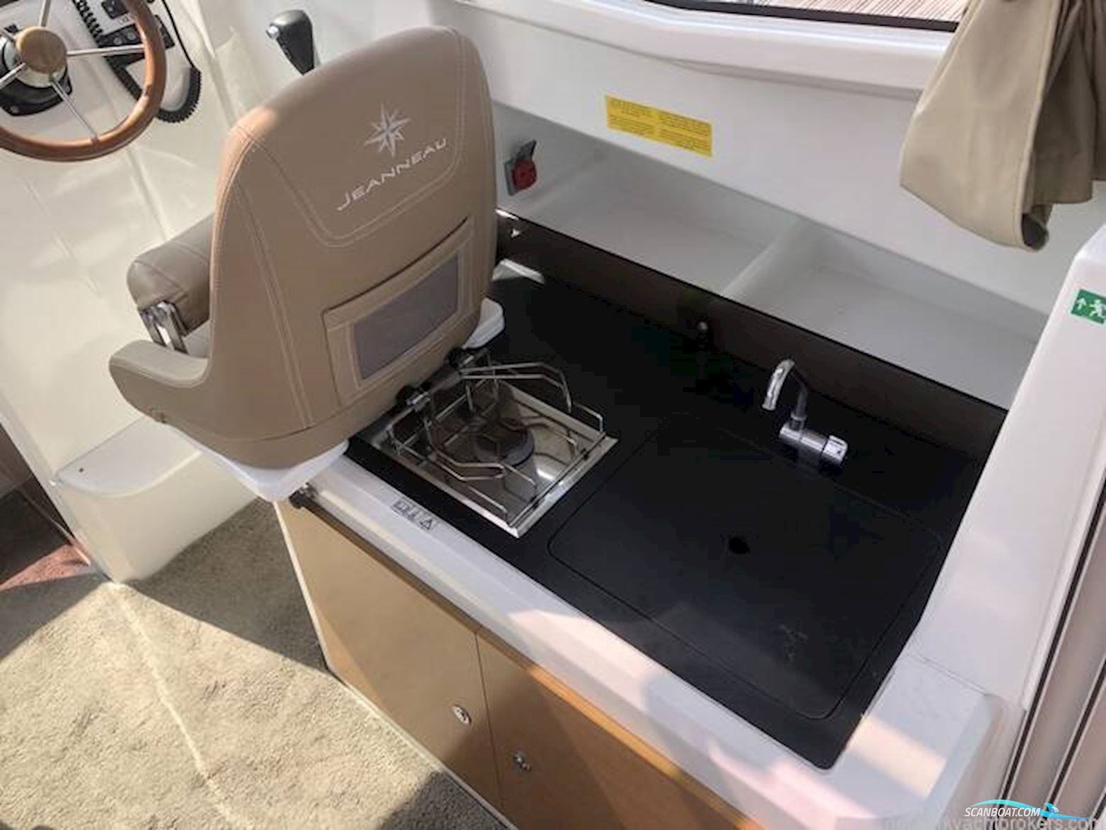 Jeanneau Merry Fisher 755