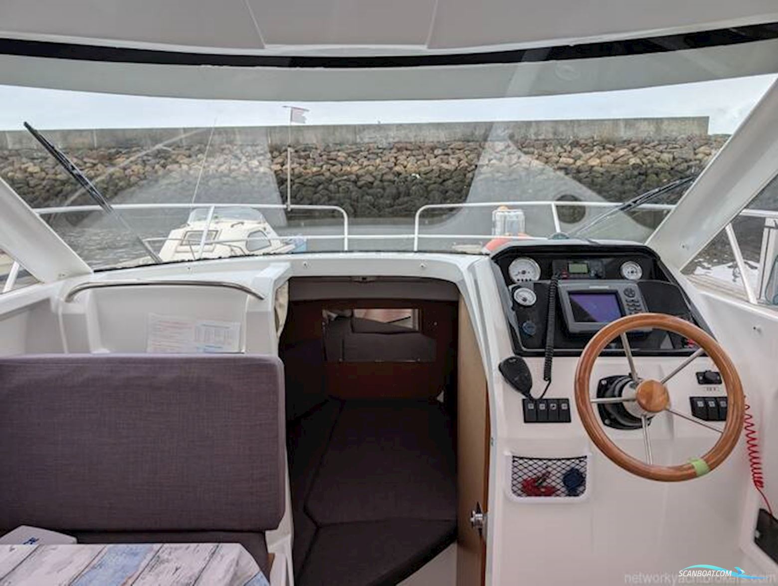 Jeanneau Merry Fisher 755