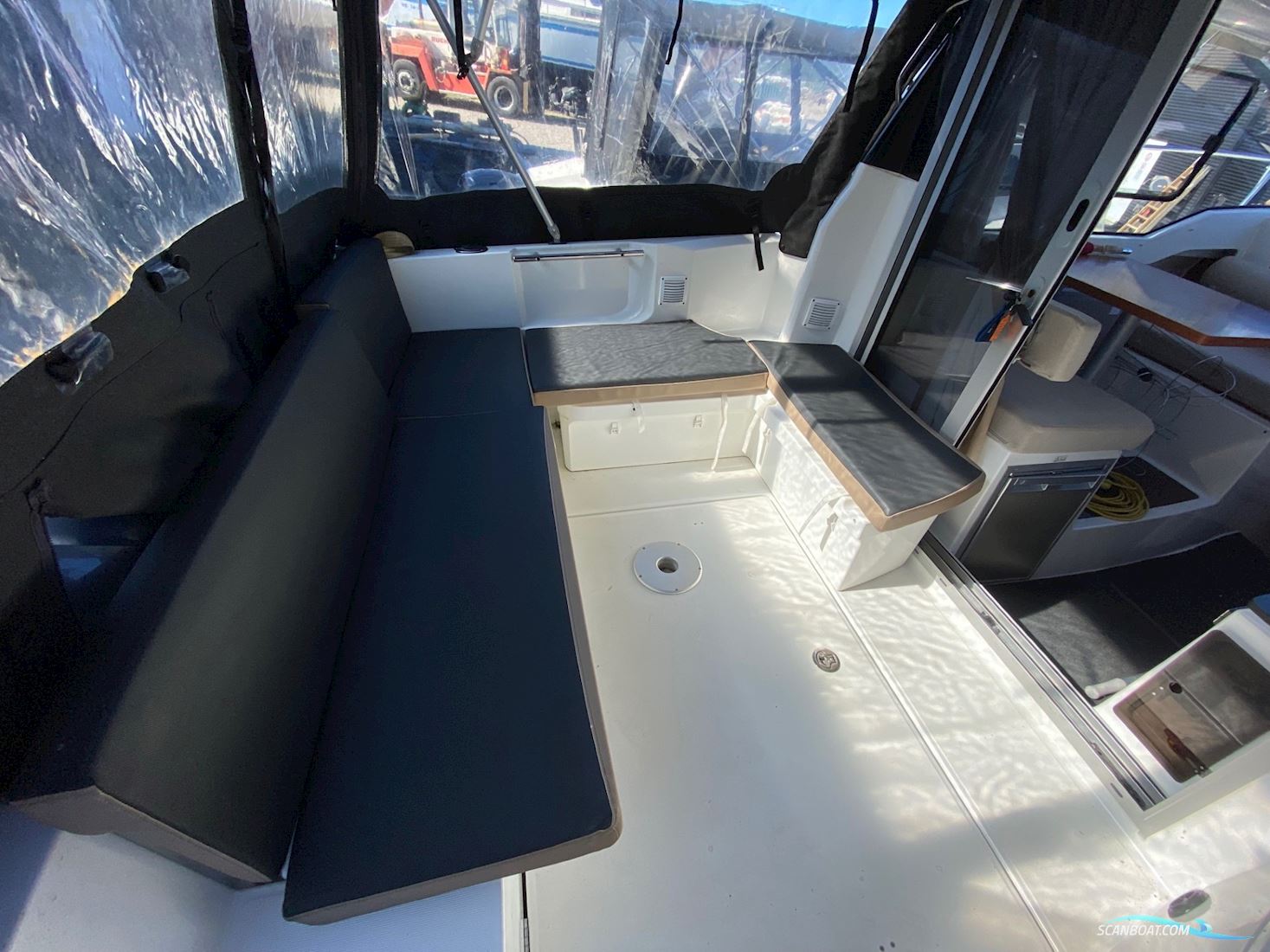 Jeanneau Merry Fisher 795