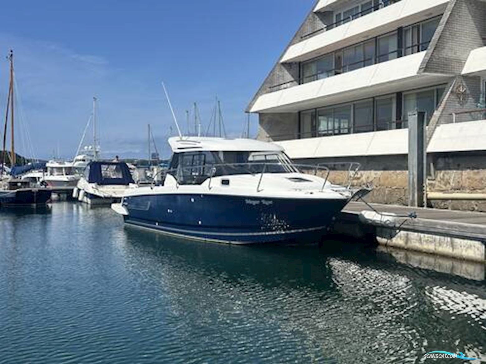 Jeanneau Merry Fisher 795 Motorbåd 2017, med Suzuki motor, England