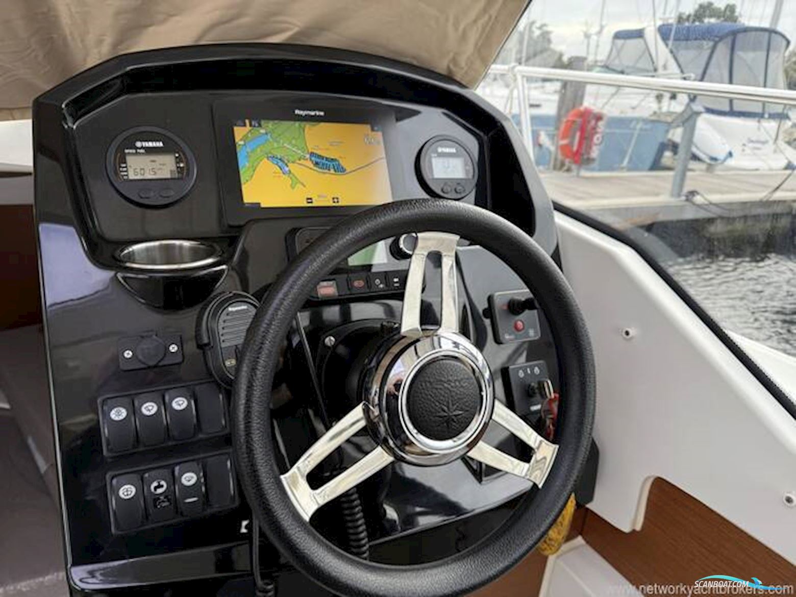 Jeanneau Merry Fisher 795