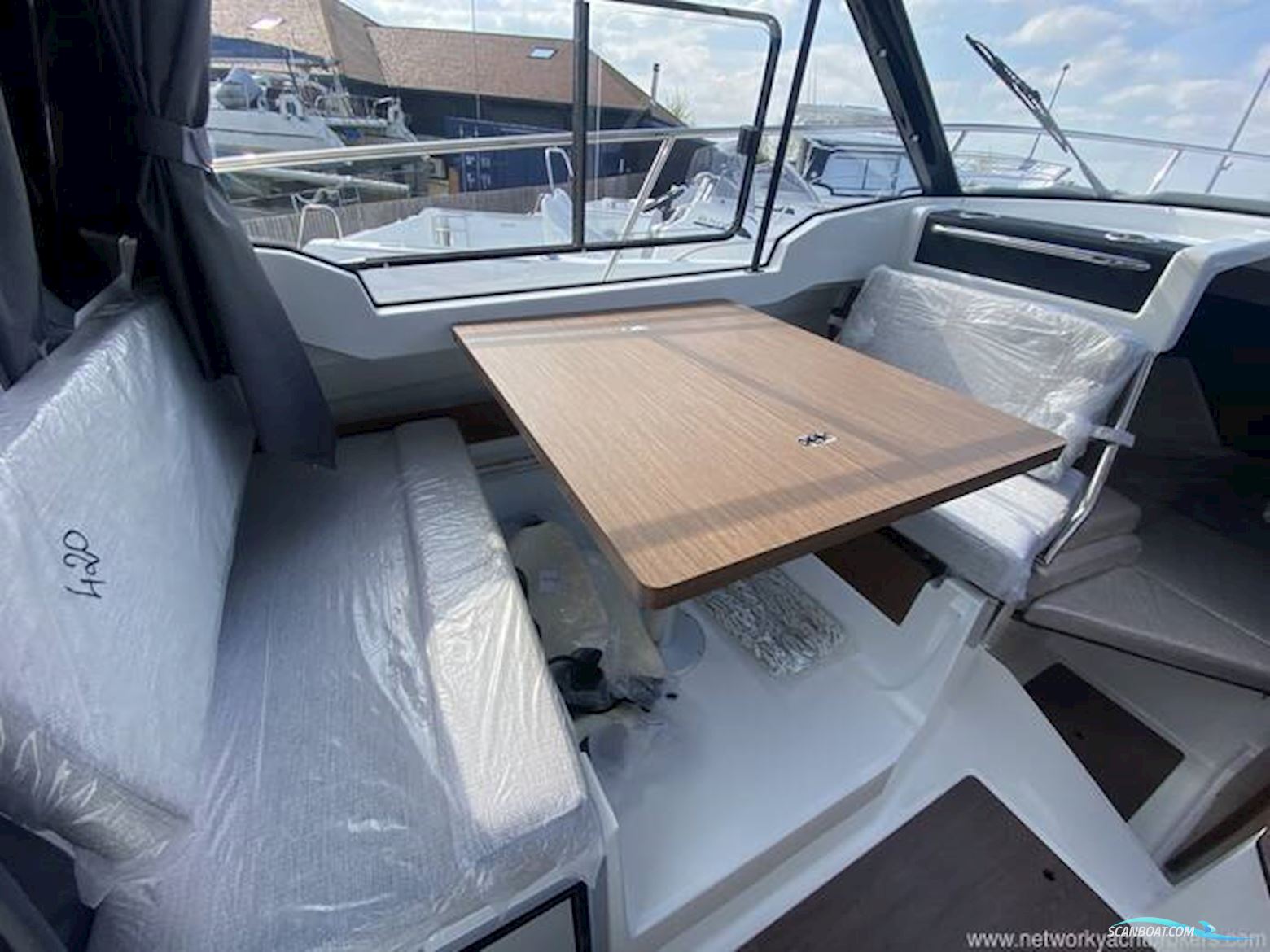 Jeanneau Merry Fisher 795