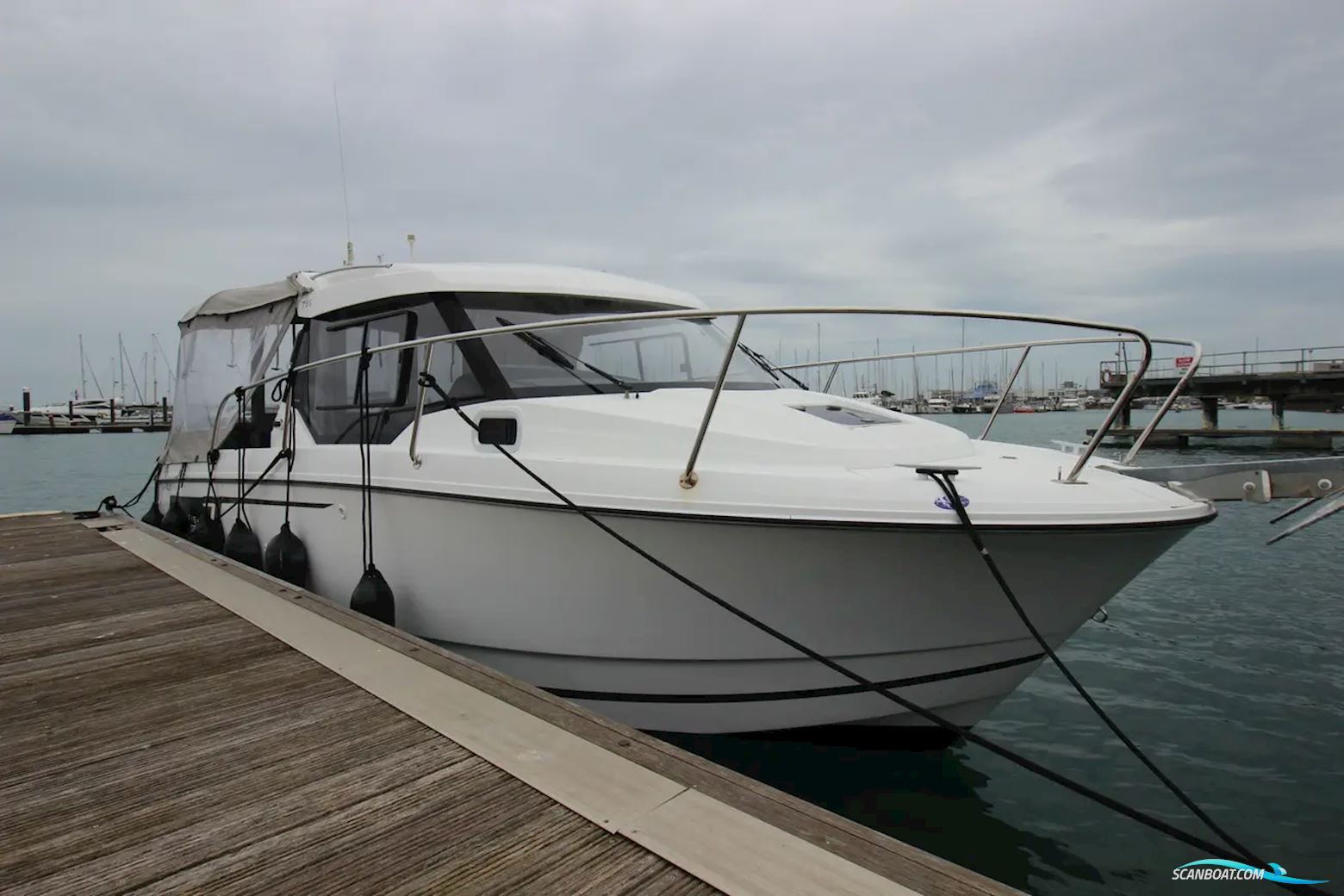 Jeanneau Merry Fisher 795