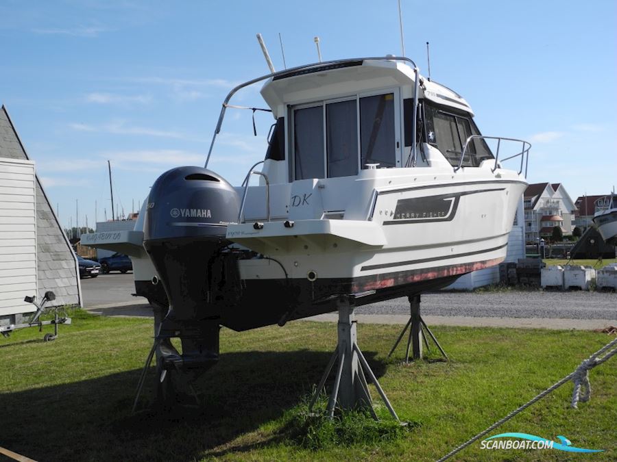 Jeanneau Merry Fisher 795