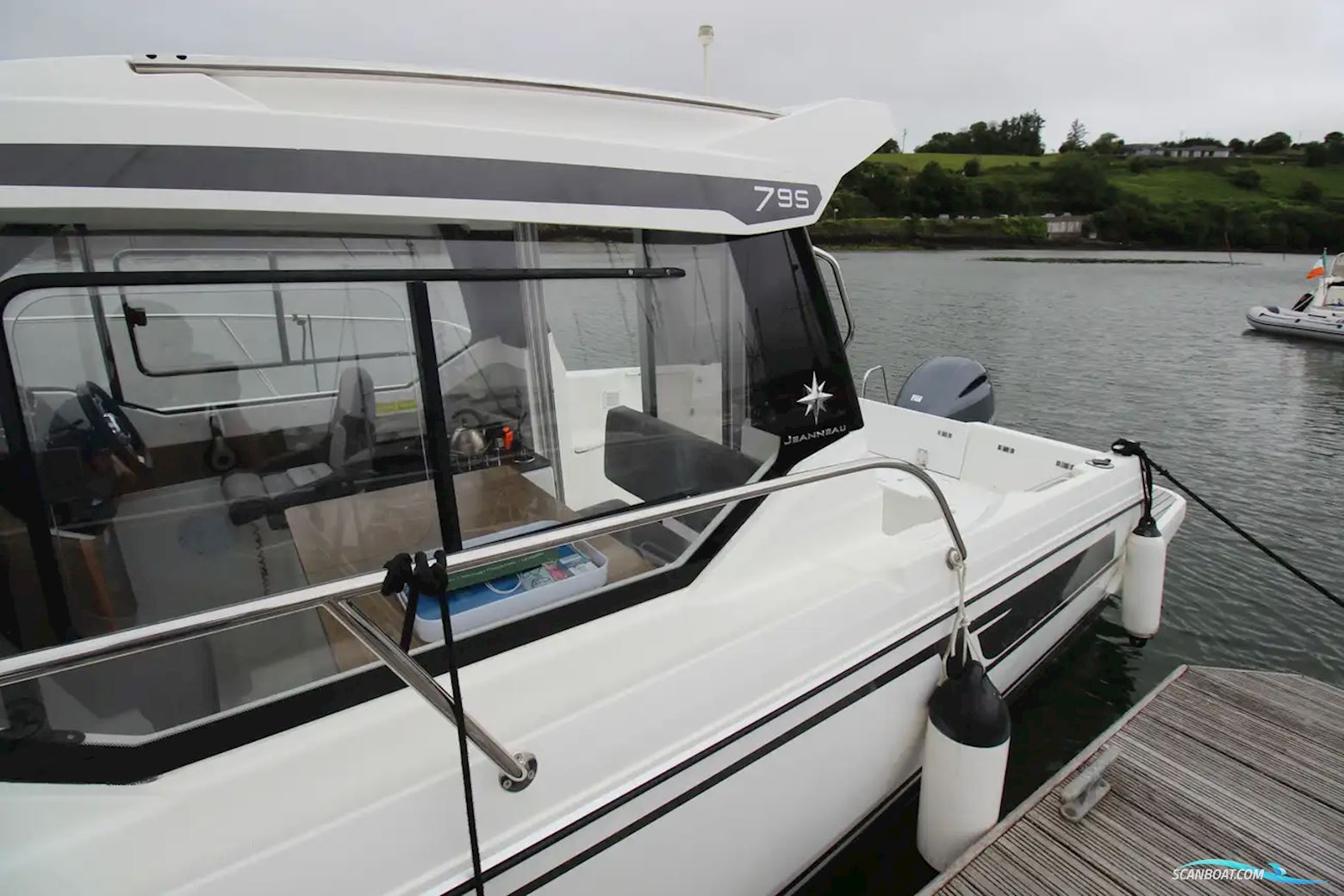 Jeanneau Merry Fisher 795