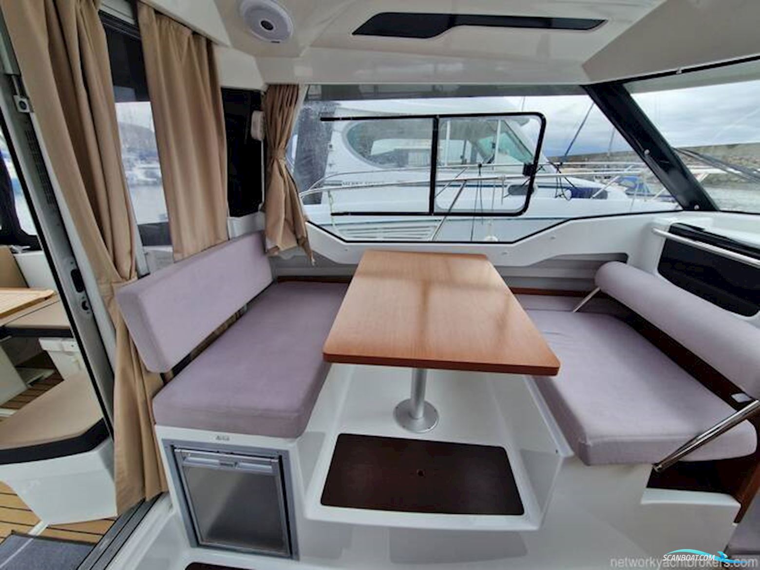 Jeanneau Merry Fisher 795