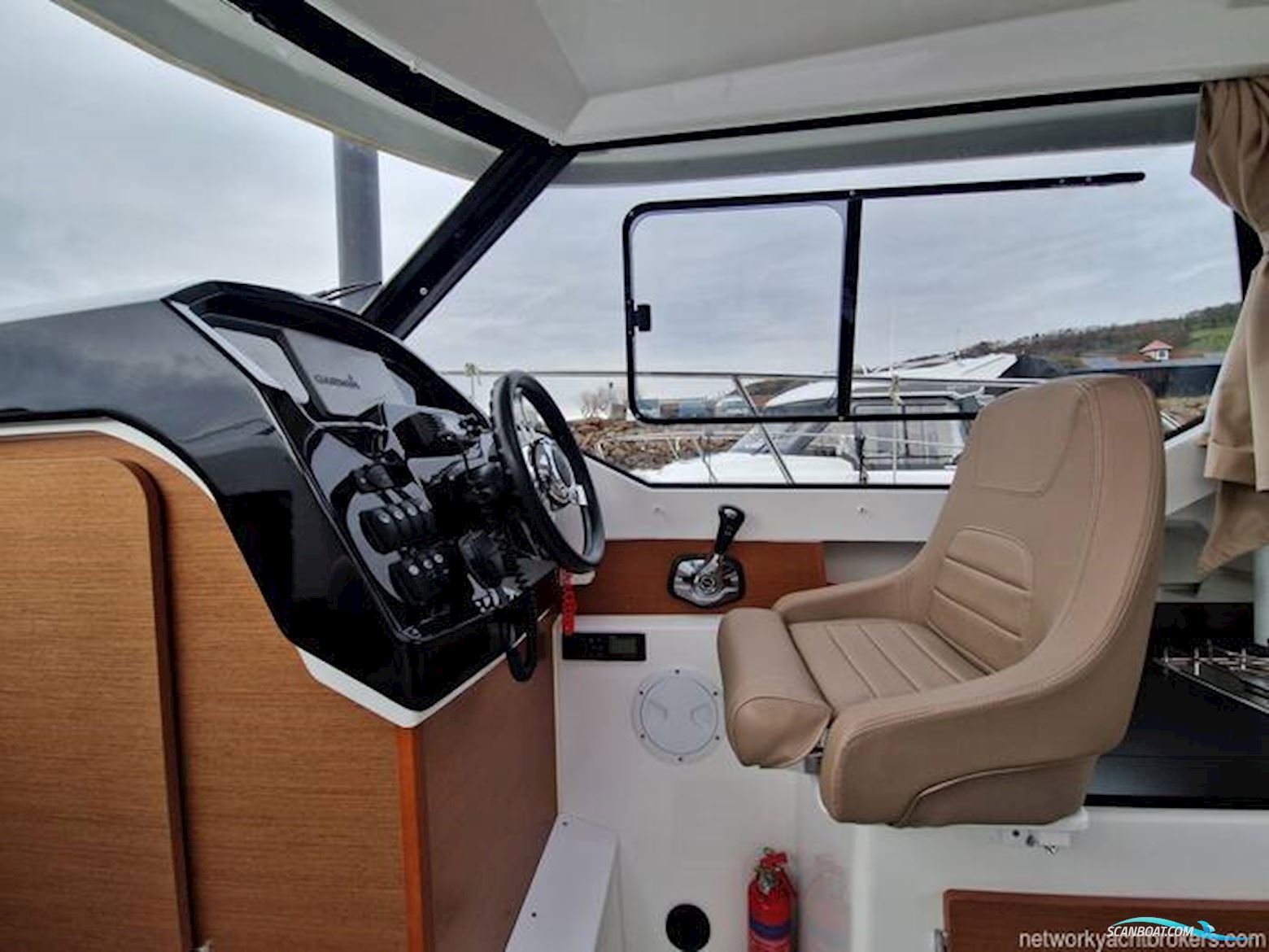 Jeanneau Merry Fisher 795