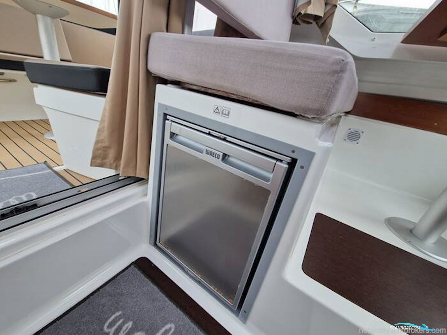 Jeanneau Merry Fisher 795