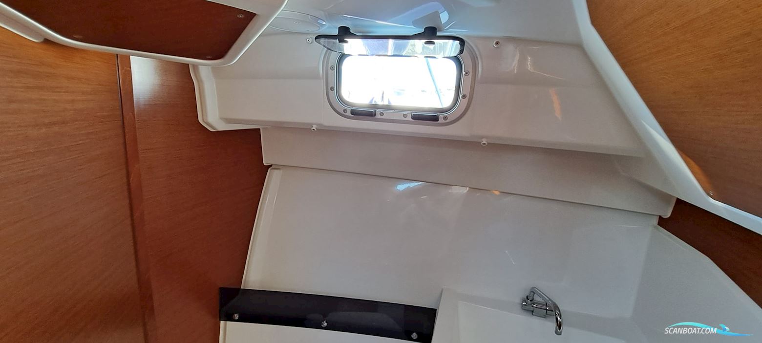 Jeanneau Merry Fisher 795