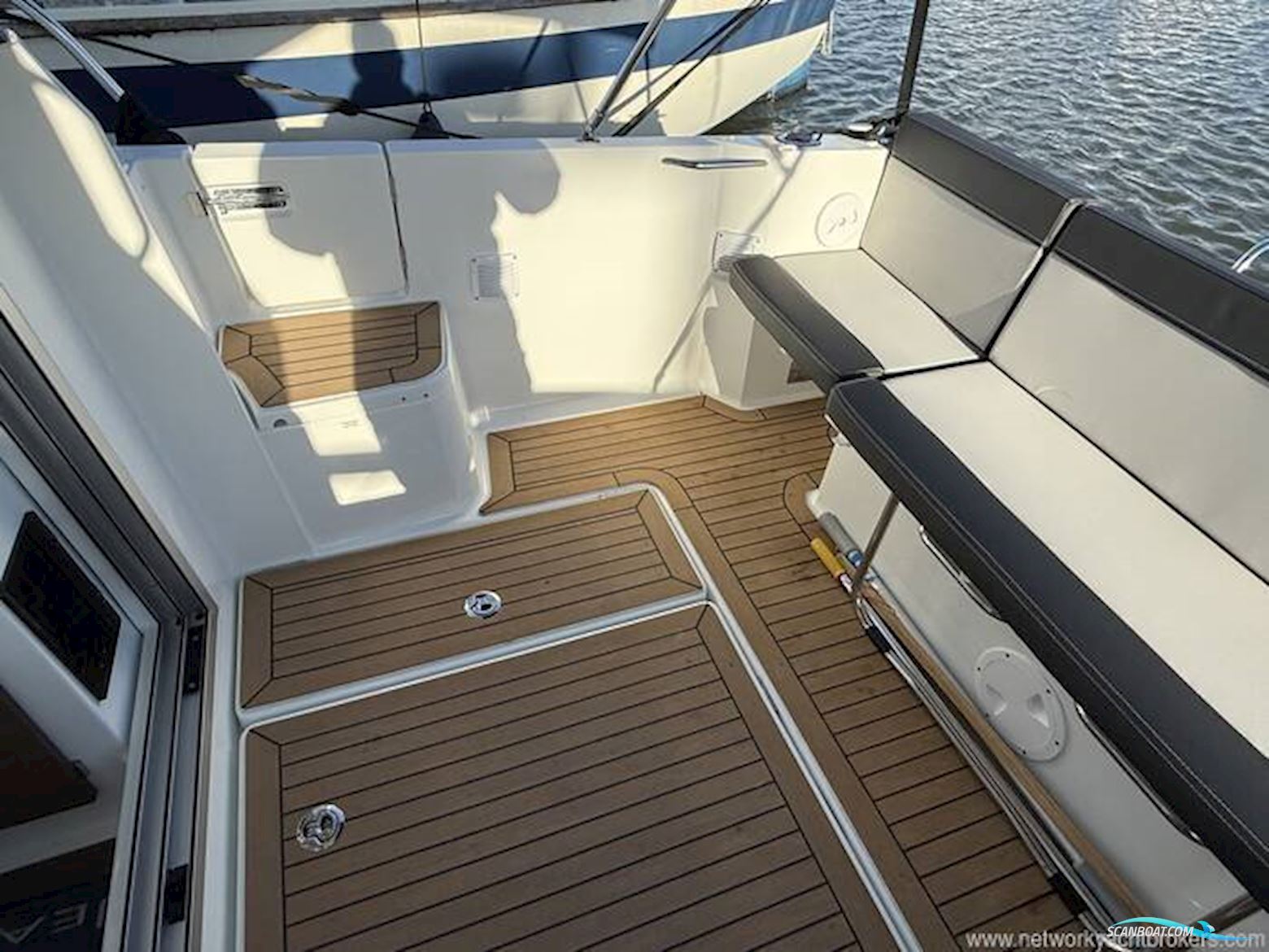 Jeanneau Merry Fisher 795 Series 2