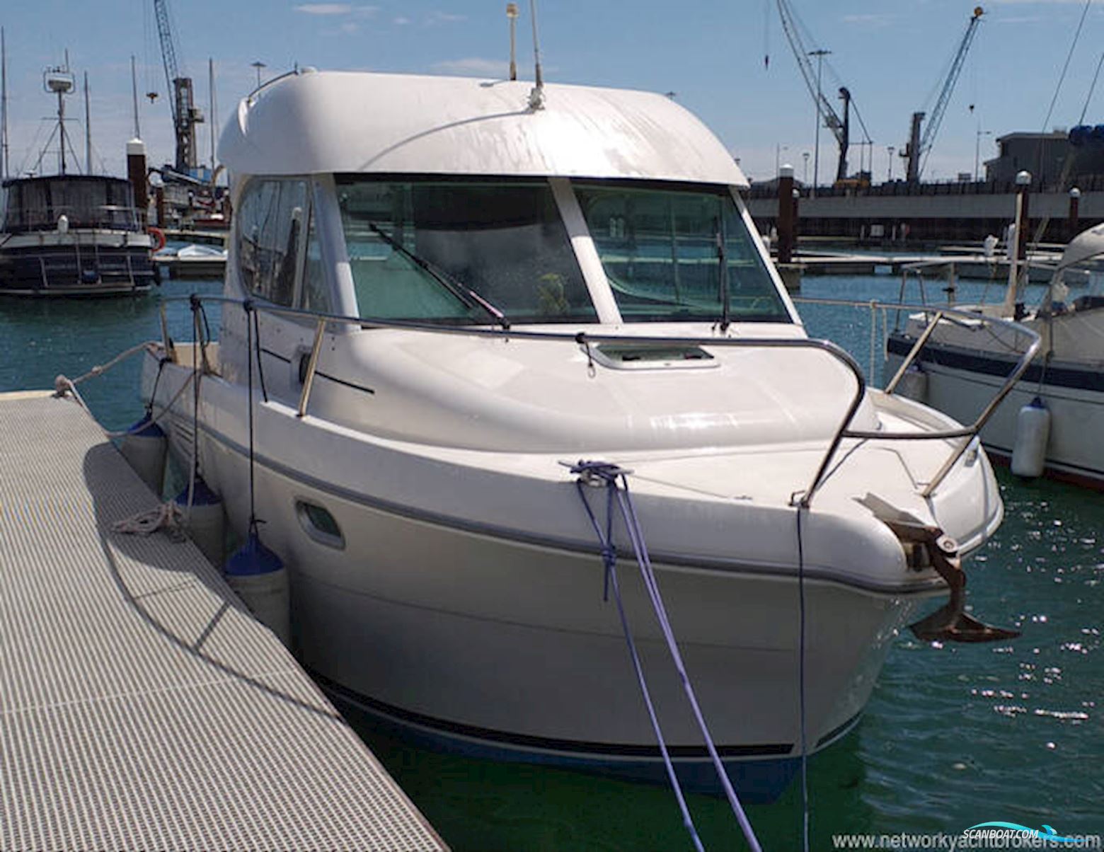 Jeanneau Merry Fisher 805