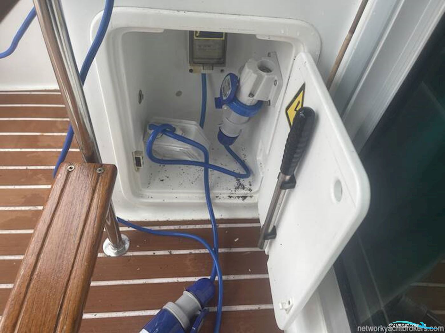 Jeanneau Merry Fisher 805